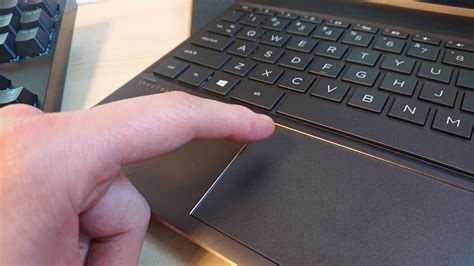 How To Unlock The Touchpad On An Hp Laptop