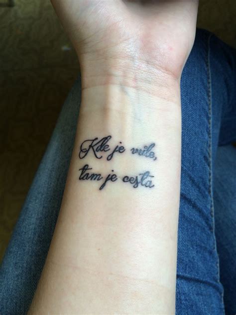 Píše.cz, blbne.cz, bonzuje.cz, písmenkuje.cz, sděluje.cz, světu.cz a vzpomíná.cz Tetování na ruku. Hand tattoo. My third tattoo!!! # ...