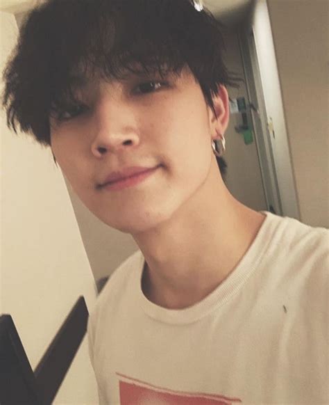 #got7selca #got7 #jb #jaebum #appreciationpost thank you i'm jaebum for boosting my confidence and helping me feel more comfortable with my self, 사랑해요 재범오빠 (｡>﹏<｡)pic.twitter.com/saoxbttfev. #got7 #jb #jaebum #jaebeom #imjaebum #imjaebeom #selfie # ...