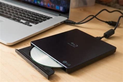 Top 8 Best External Cddvd Drives 2021 Complete Buying Guide