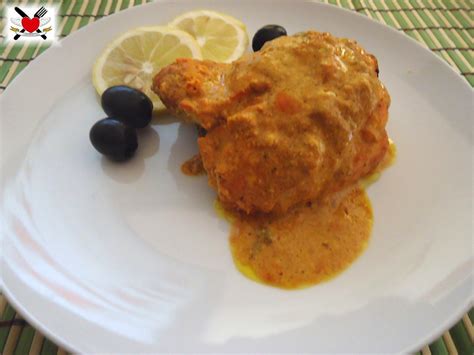 Il garam masala (गरम मसाला in hindi) è una mistura di spezie tipica della cucina indiana e pakistana: Pollo Tandoori Garam Masala - ricetta indiana