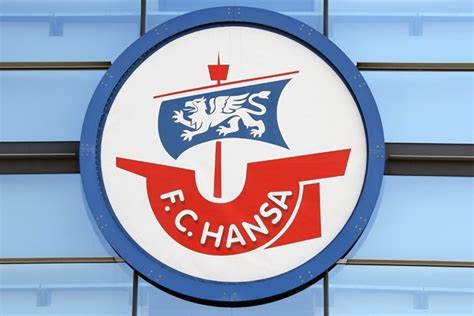 Squad of fc hansa rostock. Hansa Rostock unterliegt dem SC Paderborn mit 1:2 ...