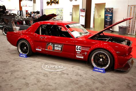 Sweet Body Kit On The Stang Mustang Restomod Mustang Cars Vintage
