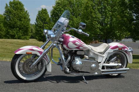 Motorcycles with automatic transmission mechanically position the gears depending on the engine's revolution, the automatic motorbikes are using the same gear set to achieve different gear ratios. 2008 Ridley Auto Glide Classic Automatic Transmission ...