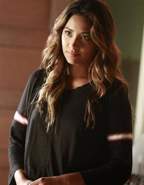 Emily Fields Pretty Little Liars Season 4b 4x14 Shay Mitchel Pequeñas Mentirosas Emily