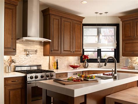 Our designers have been designing kitchens that bring families together. Waypoint Kitchen - 760 Door - Maple w/ Auburn Glaze ...