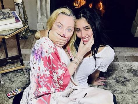 Madonna’s Daughter Lourdes Leon In ‘orgy’ At Art Basel Herald Sun