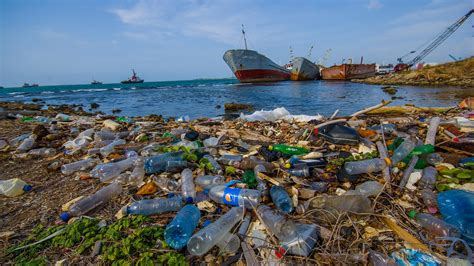 5 Things You Need To Know About Plastic Pollution Boat