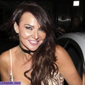 Sexy Lizzie Cundy Nude Tits In Public Nip Slip Collection