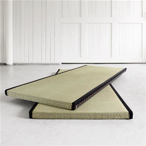 Expert tatami mat makers change tatami floor panels. Tatami Matte 100 cm x 200cm, 139,00