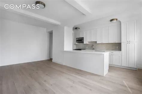 205 East 78th Street Unit 17l 2 Bed Apt For Sale For 1995000