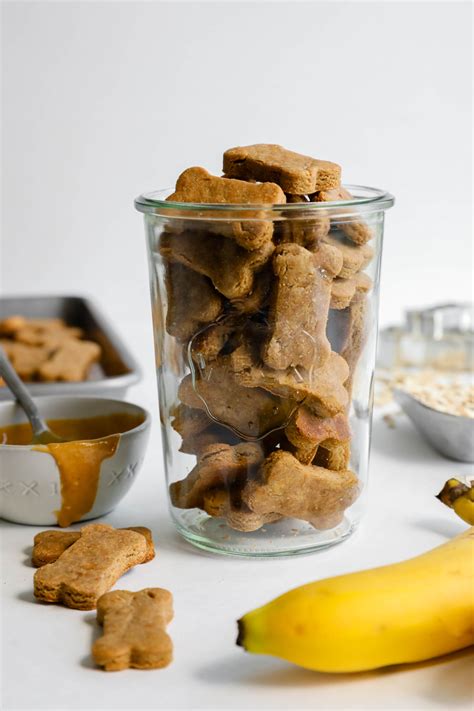 3 Ingredient Peanut Butter Banana Dog Treats 16 Flora And Vino