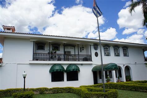 Embaixada Da República De Cuba No Brasil Embajadas Y Consulados De Cuba