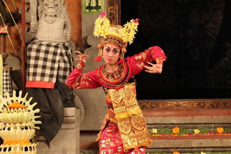 Tari Legong One Of Beautiful Dances From Bali Bali News And Updates
