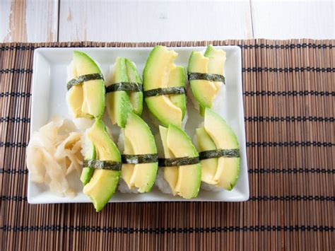 Avocado Sushi Recipe Elephantastic Vegan