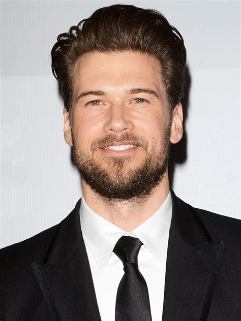 Gay Mans Pleasure Nick Zano 63 Pics