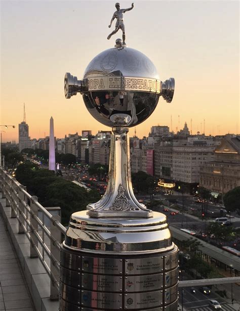 The tournament is named after the libertadores (spanish and portuguese for liberators), the leaders of the south american wars of independence, so a literal translati. Saiba que dia é a final da Libertadores entre River Plate x Boca Juniors