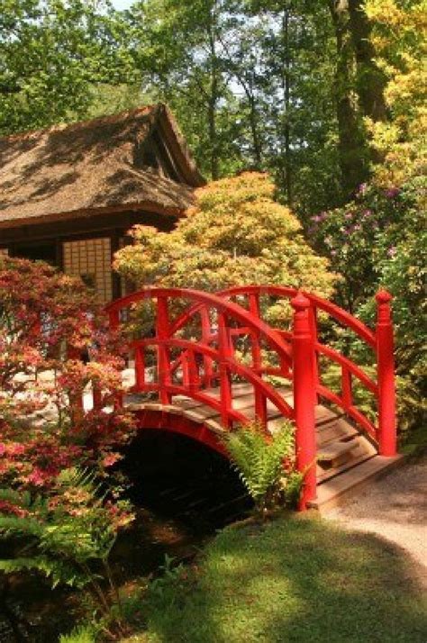 Red Bridge In Japanese Garden Japanese Garden Japanese Water Gardens