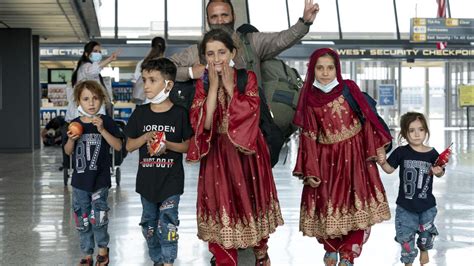 First Afghan Refugees Arrive At New Center In Virginia Ap News