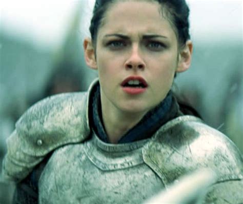 Film Review Snow White And The Huntsman An Autodidact Meets A