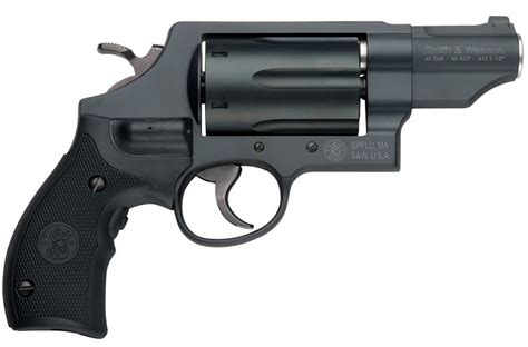 Smith And Wesson Governor 45410 Revolver With Crimson Trace Lasergrip