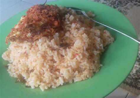 Biasanya nasi goreng disajikan saat sarapan. Foto Nasi Goreng Sederhana / Resep Nasi Goreng Sederhana ...