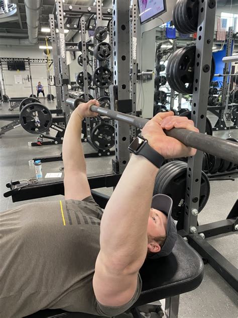 Trainer Tip Tuesday Proper Wrist Placement For Bench Press Carle
