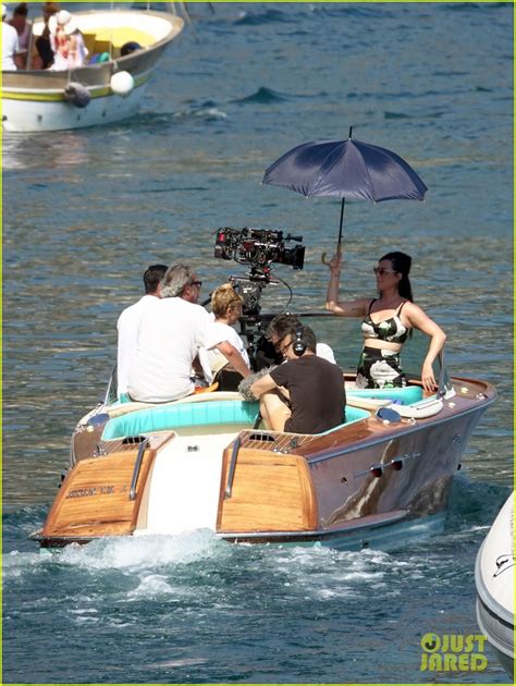 Full Sized Photo Of Katy Perry Films Dg Commercial Boat Capri 18