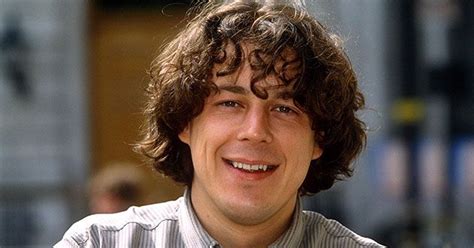 Jonathan Creek Returns To Bbc1 For A New 90minute Special What To Watch