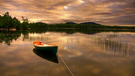 How do you use moses boat in a sentence? Small row boat on a Bar Harbor lake | Mt Desert Island ...