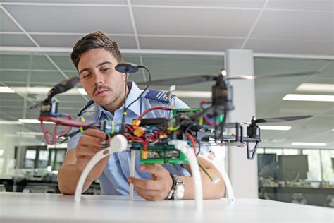 Griffith to introduce drone-focused engineering major in 2018 ...