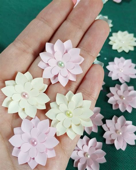Small Paper Flowers Handmade Flowers Paper Paper Flower Tutorial