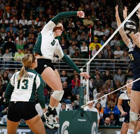 Spartan Volleyball Sweeps The Wolverines With Record Setting Attendance Sports Illustrated