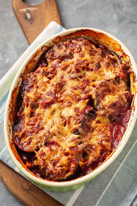Arrange a layer of noodles on top, then more sauce, then 1/3 of the mushrooms, and 1/4. Ina Garten's 15 Best Vegetarian Recipes in 2020 | Best ...