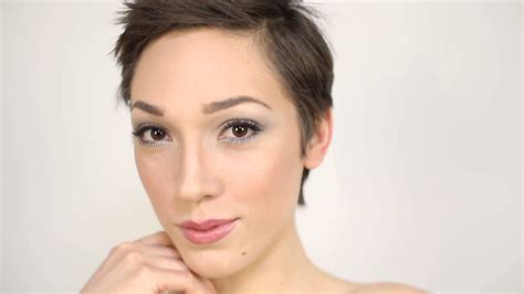 pictures of lily labeau