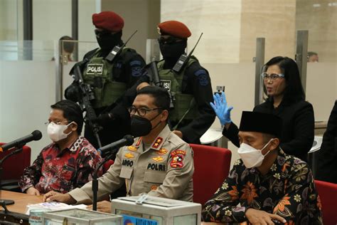 berencana tebar teror di perayaan hut ri 53 terduga teroris ditangkap di 11 provinsi