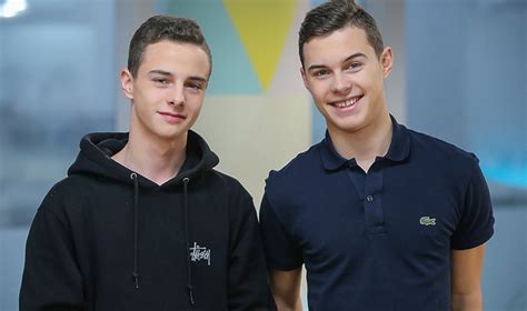 Hasło „zdrójkowski, brat bliźniak adama posiada 1 opis krzyżówkową w słowniku. Adam Zdrójkowski brat bliźniak Kuba zazdrości mu kariery ...
