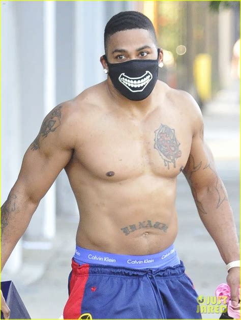 Photo Nelly Looks Buff Going Shirtless Leaving Dwts Rehearsals 05