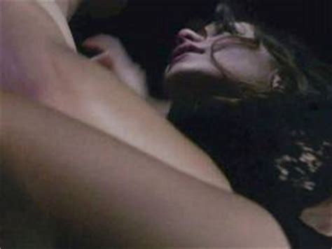 Nude amanda leighton Amanda Leighton. 