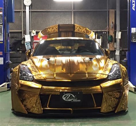 A 1 Million Gold Plated Nissan Gtr Home The Society Daily