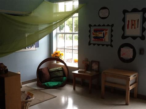 Cozy Area In A Busy Early Childhood Classroom Play Spaces Learning