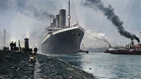 How many people survived the Titanic?