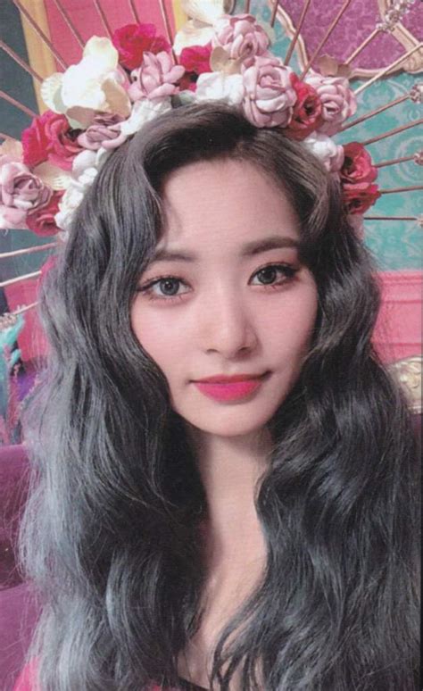 Iu 5th album 'lilac' hilac & bylac versionsscans. TWICE FEEL SPECIAL PHOTOCARDS - TZUYU | Twice (트와이스)ㅤ Amino