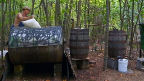 How They Make The Moonshine Moonshiners Discovery