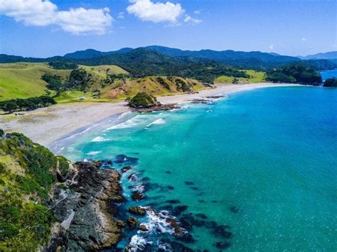 Beautiful New Zealand Beaches 15 Best Day Trips From Auckland The