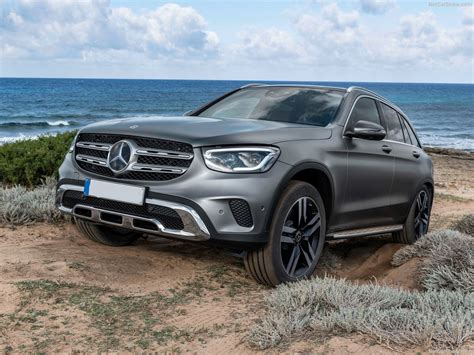 Find out which 2021 hybrid cars & suvs come out on top in our hybrid car & suv rankings. 2021 Mercedes-Benz GLC Minor Updates - US SUVS NATION