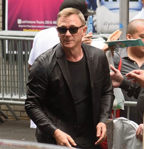 Daniel Craig Confirms He Will Return For Bond 25 On The