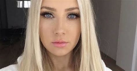 Estos riesgos son semejantes para los cultivos transgénicos y para los mejorados convencionalmente (ciuc). Why are MOST guys attracted to conventionally attractive women as opposed to unique beauty ...
