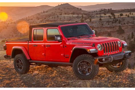 This top, like the gladiator itself is ripe for modification by the end user. 2020 Jeep Gladiator Camper Shell - Used Car Reviews Cars ...