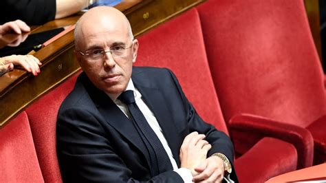 Retraites cet échange entre Ciotti et un proche de Macron qui a fait